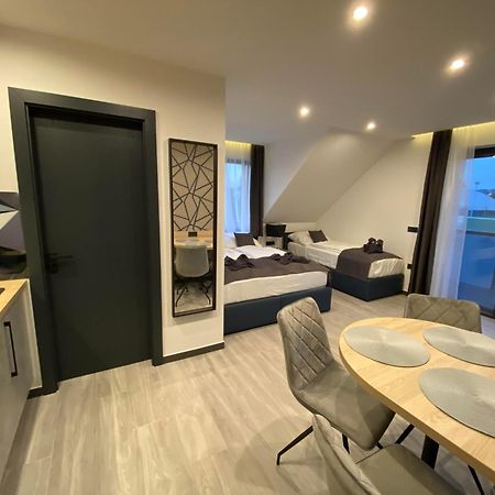 Luxury Apartments Keszthely Ngoại thất bức ảnh