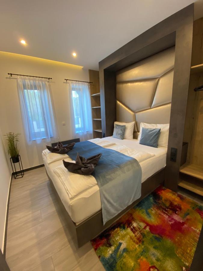 Luxury Apartments Keszthely Ngoại thất bức ảnh